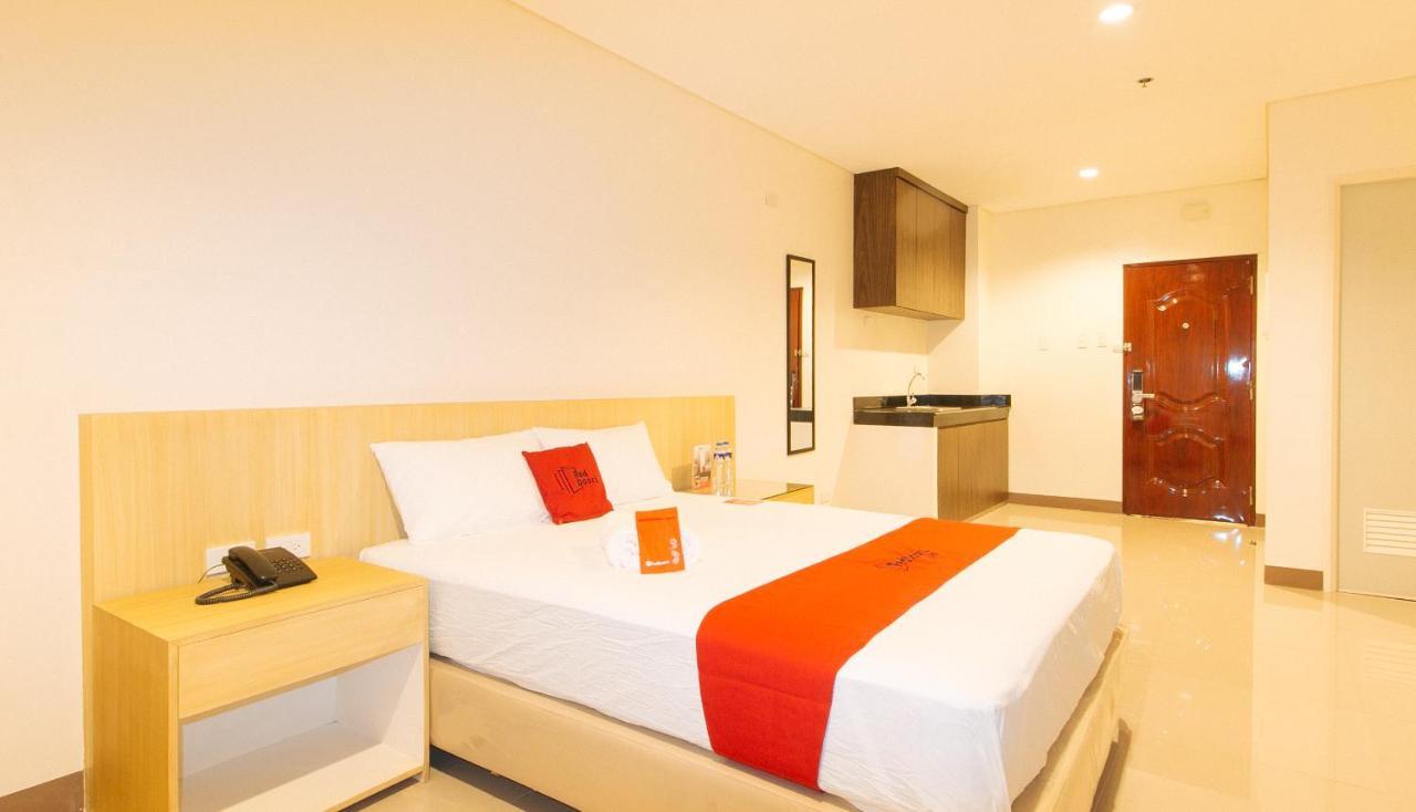 Reddoorz Plus @ Kaizen Suites Taft Avenue 马尼拉 外观 照片