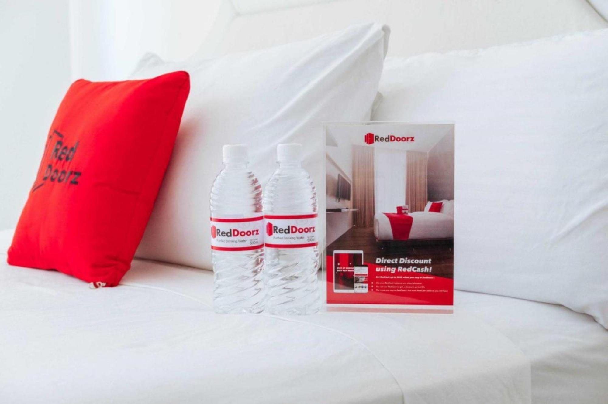 Reddoorz Plus @ Kaizen Suites Taft Avenue 马尼拉 外观 照片
